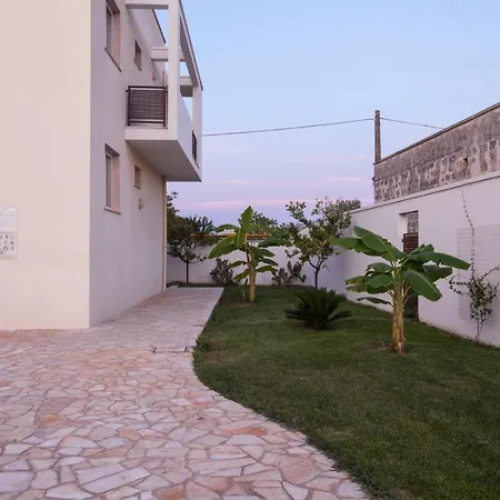 Monelli Bed & Breakfast